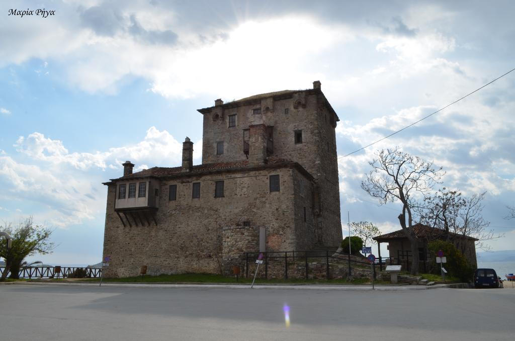 Emmeleia Accommodation By Maria Riga Ouranoupoli Bagian luar foto