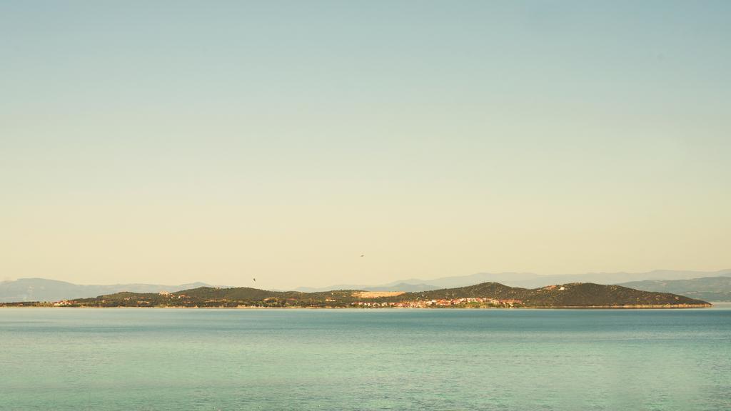 Emmeleia Accommodation By Maria Riga Ouranoupoli Bagian luar foto