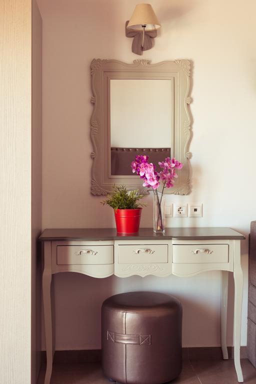 Emmeleia Accommodation By Maria Riga Ouranoupoli Bagian luar foto