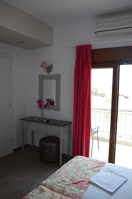 Emmeleia Accommodation By Maria Riga Ouranoupoli Bagian luar foto
