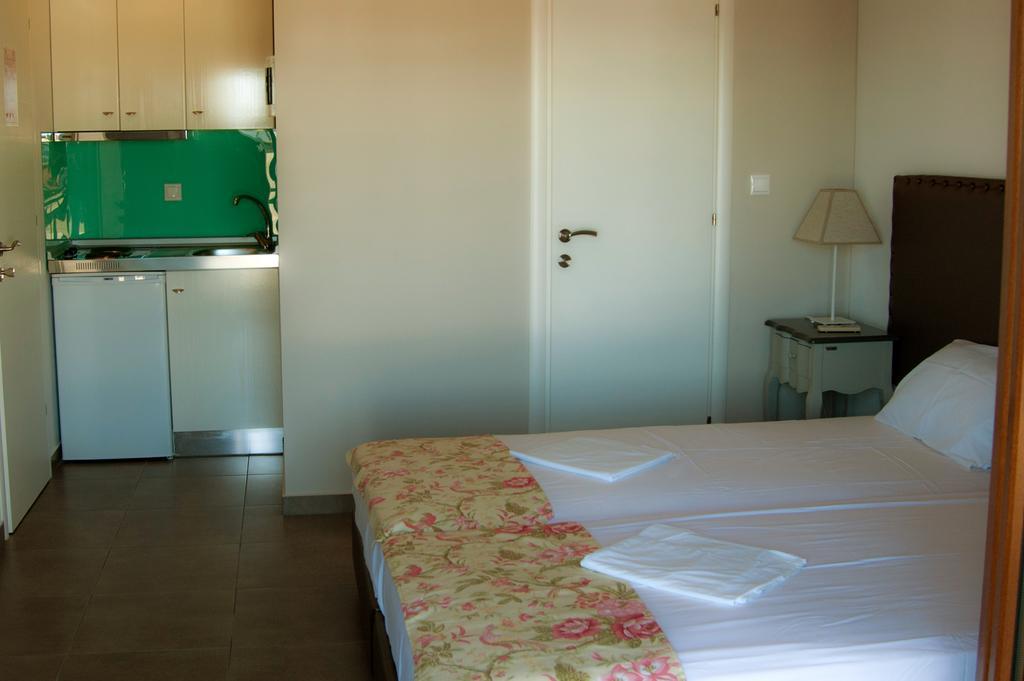 Emmeleia Accommodation By Maria Riga Ouranoupoli Ruang foto